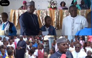 316 bourses d&rsquo;études pour une enveloppe 16 967 300 frcfa offert aux meilleures élèves de la région du littoral par le Ministre de l&rsquo;éducation de base le Pr ETOUNDI NGOA Laurent Serge.