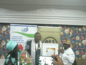 Distinction internationale : Alphonse Ayissi Abena honoré pour son engagement humanitaire et la défense des consommateurs