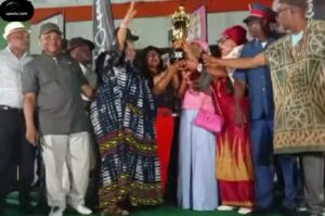 TOURNOI DE LA PAIX : ME DENISE FAMPOU REÇOIT LE TITRE « HOMME DE LA PAIX 2026 » À DOUALA IIe.
